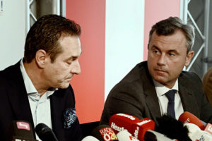 Parteichef Strache und Norbert Hofer cc The Arpex Archive